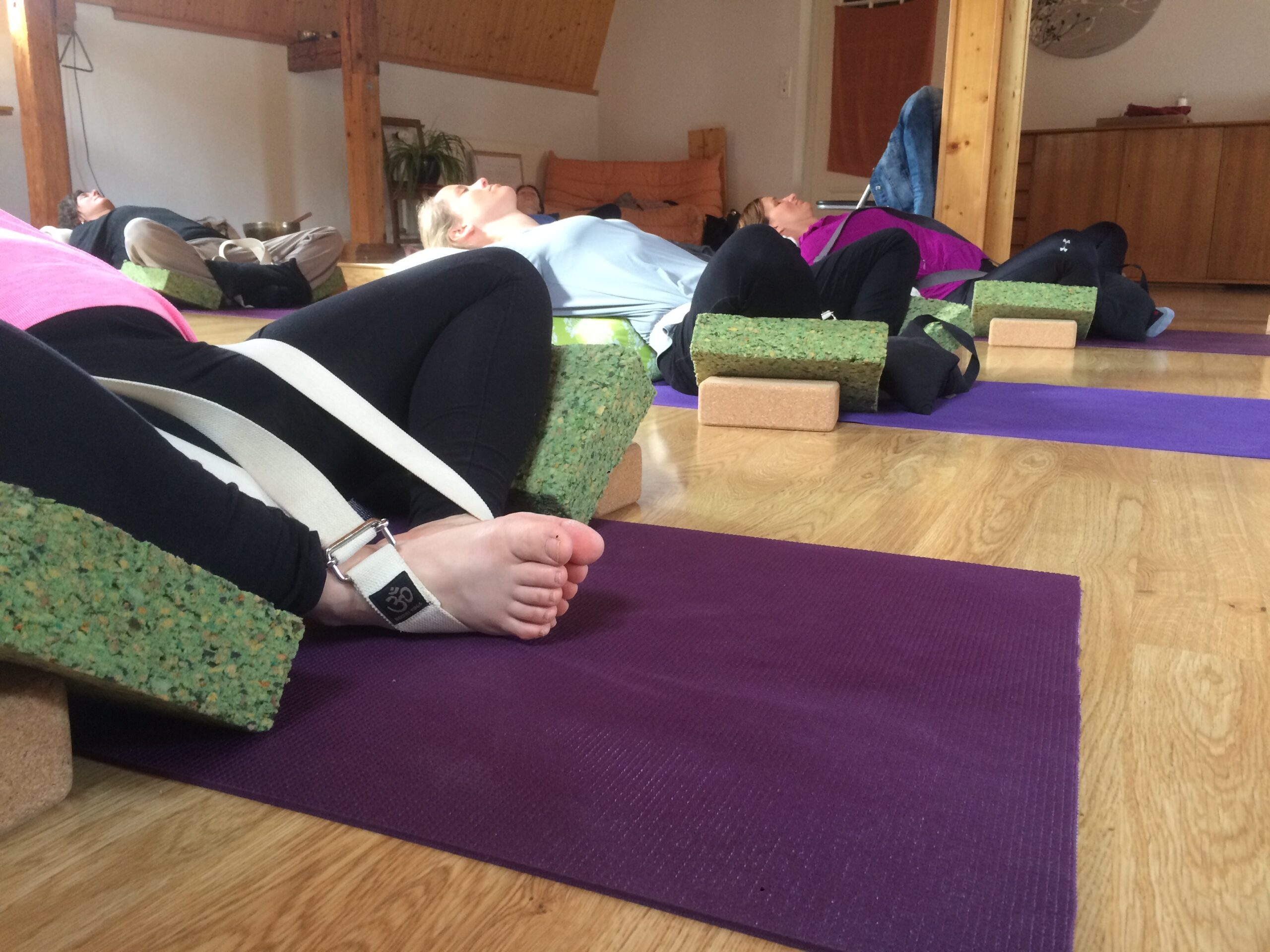 Yoga restauratif Sandra Vermette Ollon