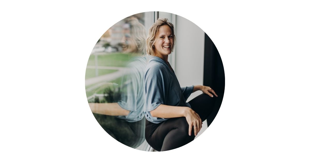 Céline, organisatrice d'explorations sensorielles et consultante en relation d'aide