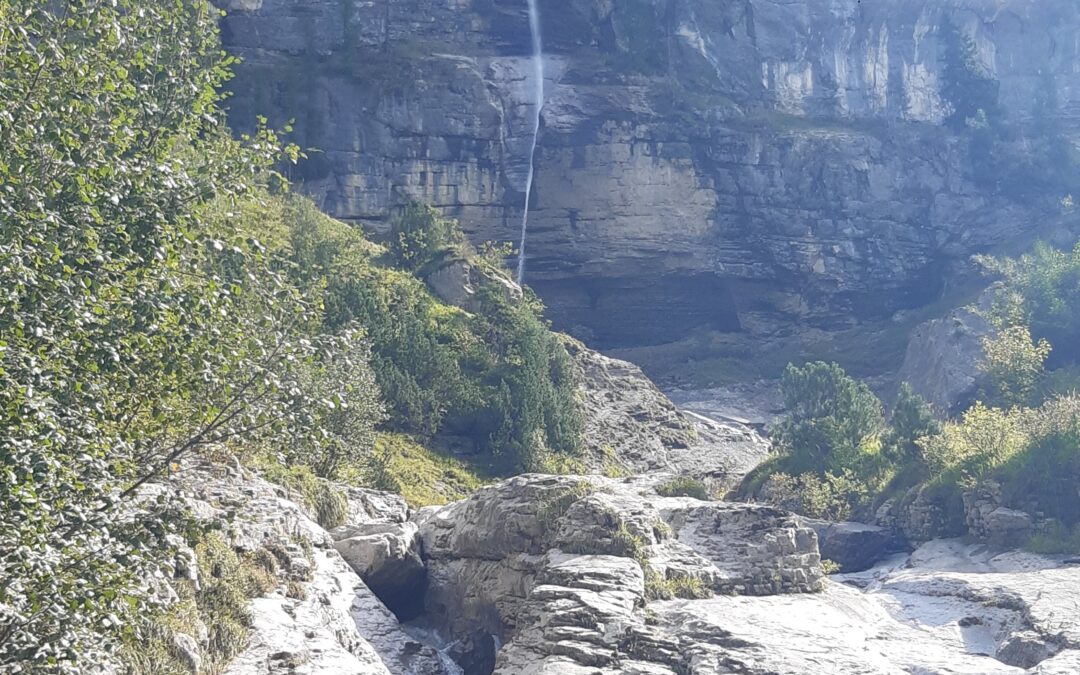 Cascade du Dard Les Diablerets